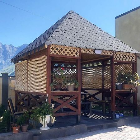 Bibo'S Kokhi Guesthouse カズベギ エクステリア 写真