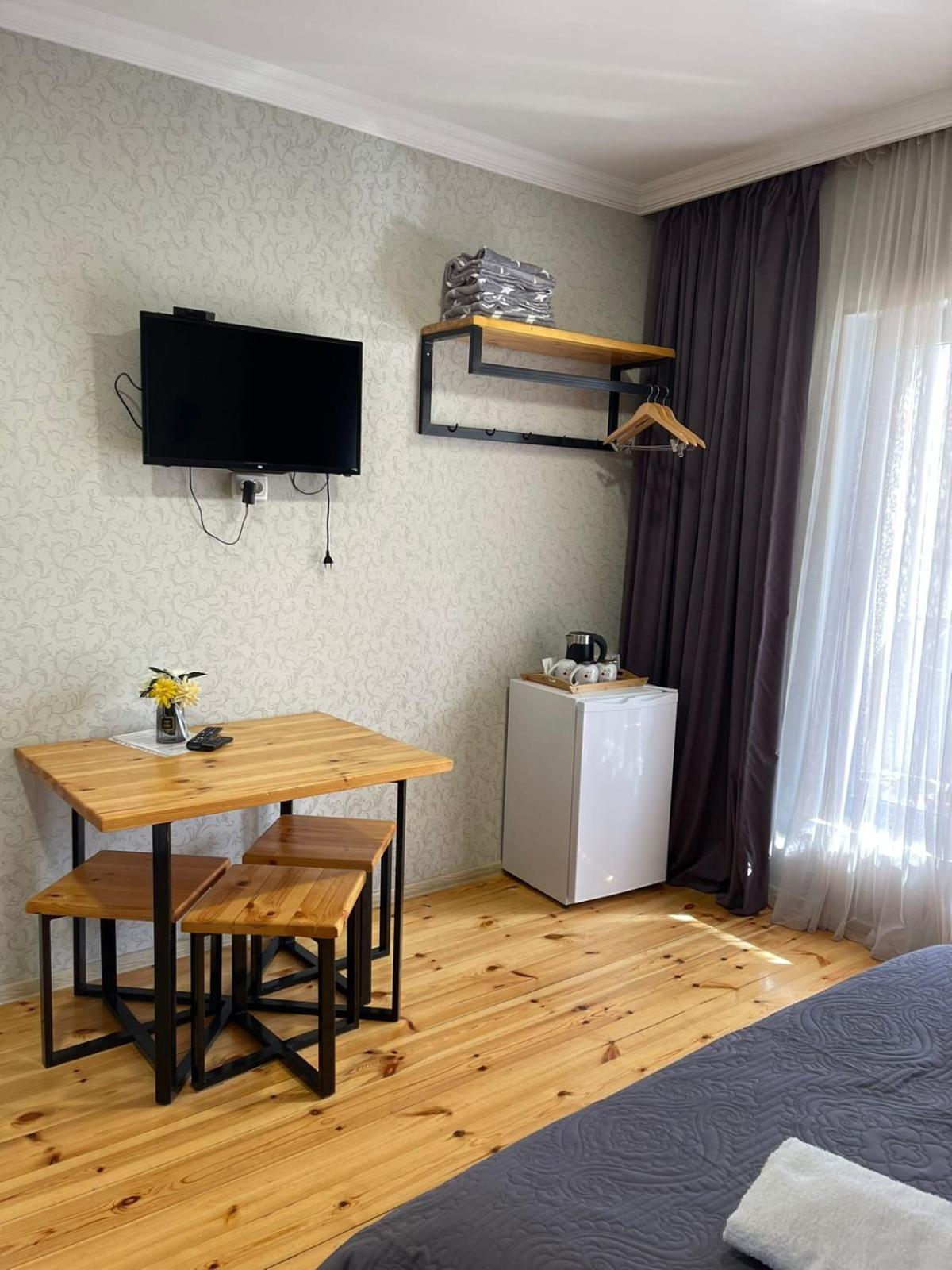 Bibo'S Kokhi Guesthouse カズベギ エクステリア 写真